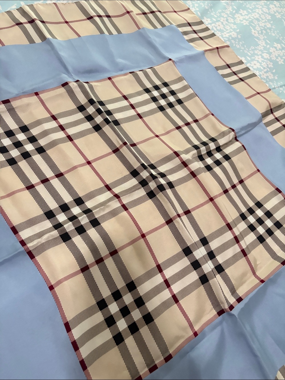 Burberry  Silk Scarf new